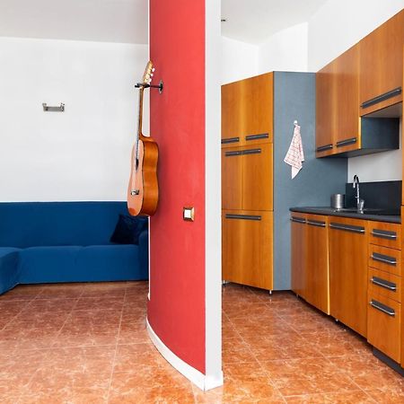 Interno Appartamento In Un Castello Storico In Centro Милан Экстерьер фото
